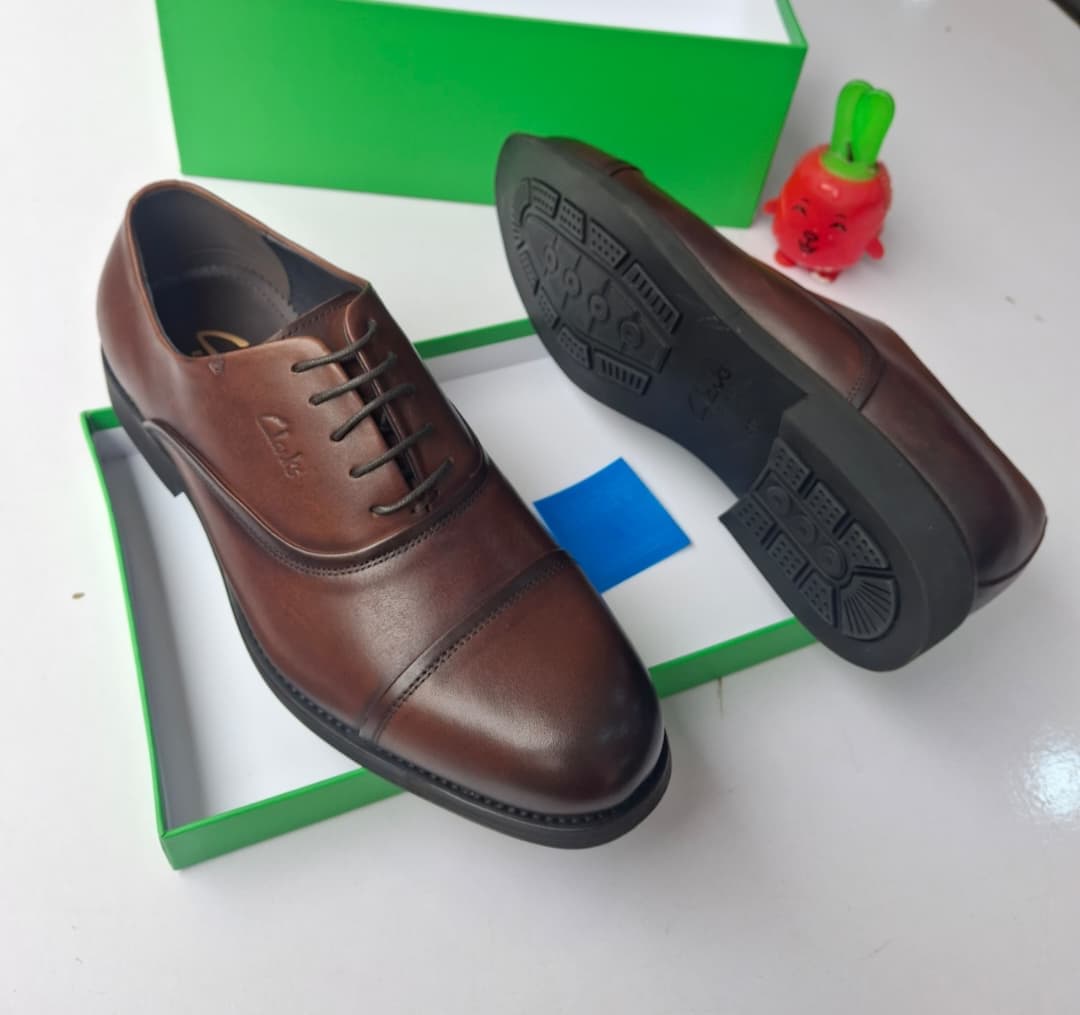 Cap-Toe Oxford Shoe